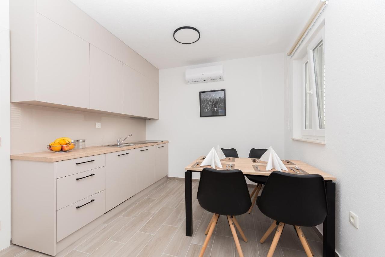 Apartment Villa Barisimo - Makarska Exklusiv Kültér fotó